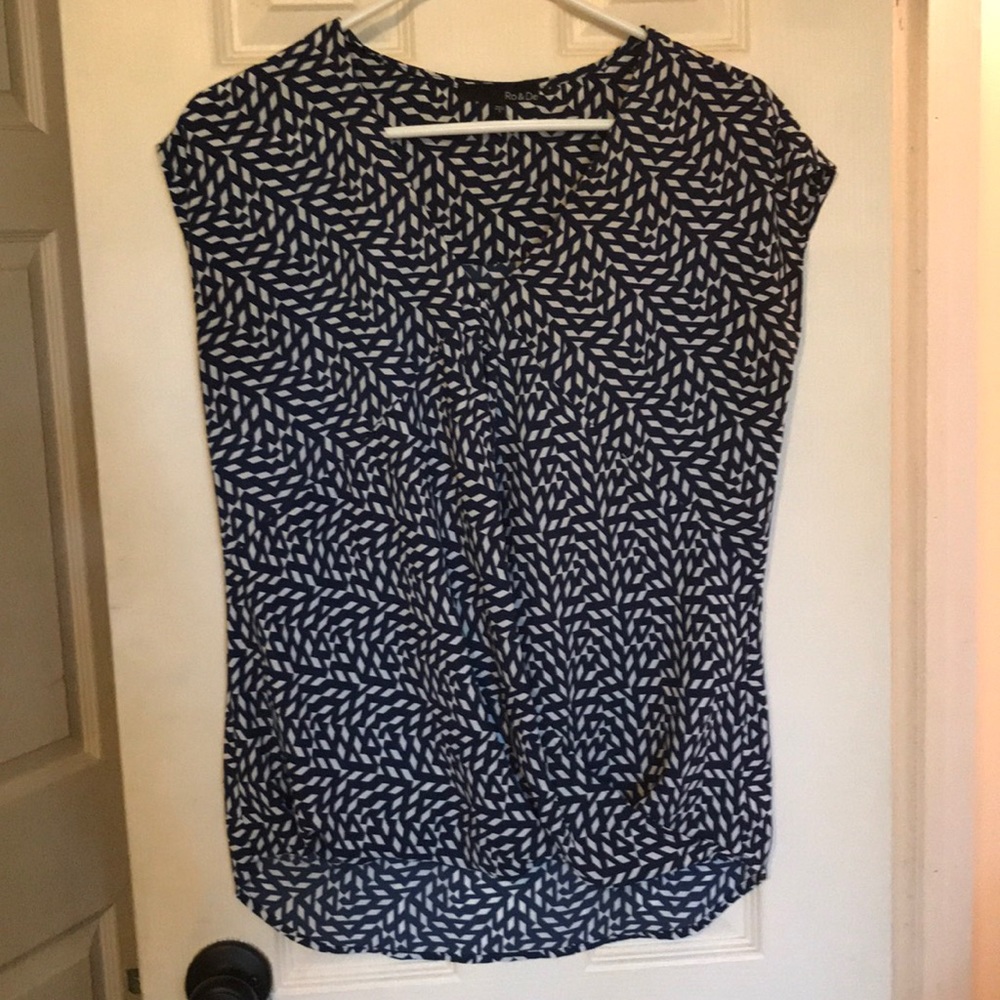 Blue and white design blouse cute gathering detail